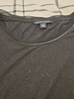 Banana Republic Black Scoop Neck Tee